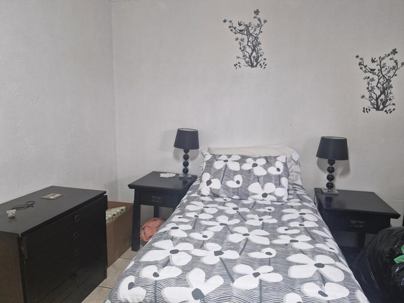 5 Bedroom Property for Sale in Glen Lilly Western Cape